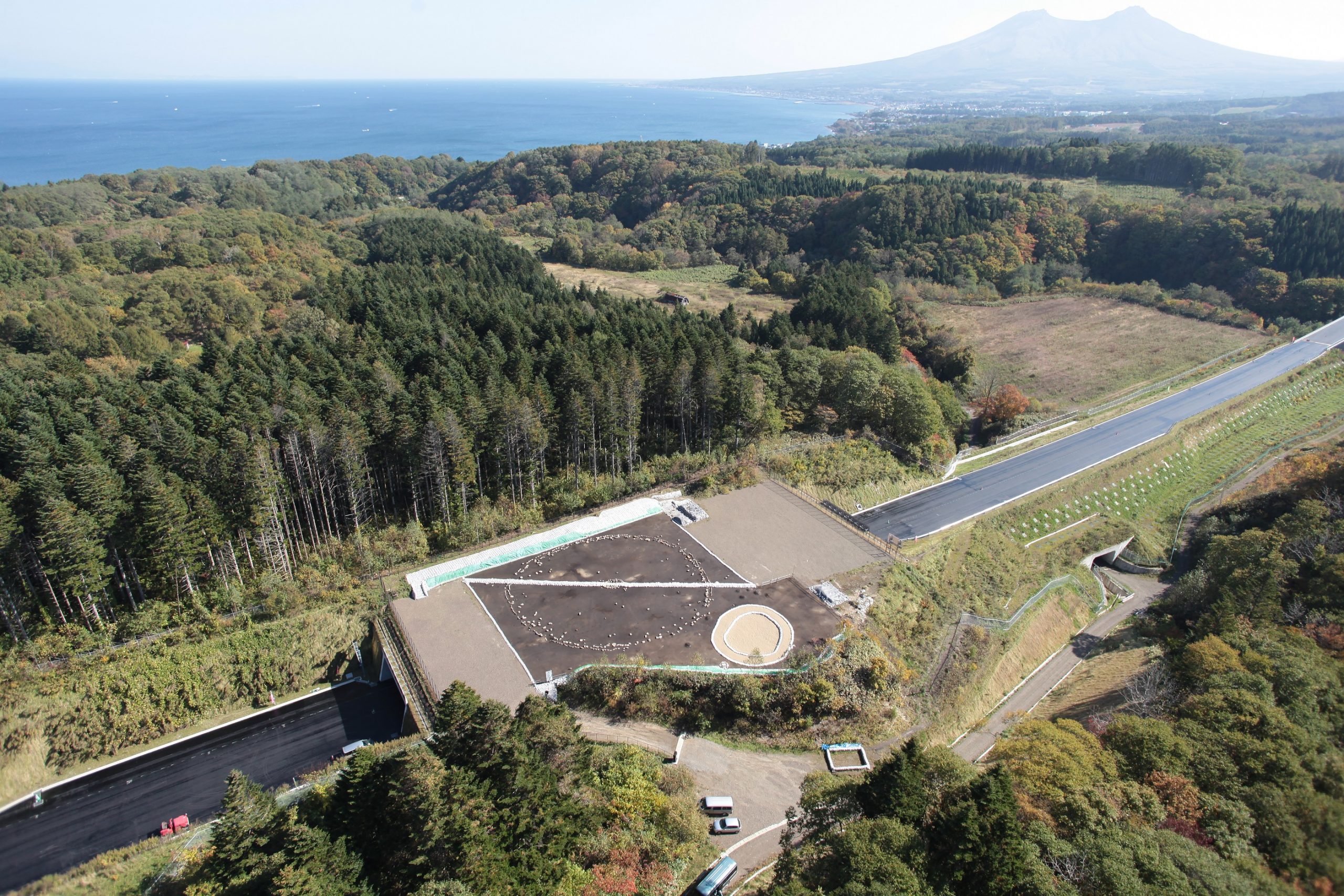 鷲ノ木遺跡 - 南北海道の文化財 Cultural Properties of Southern Hokkaido